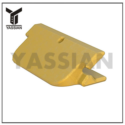 Center Cutting Edge Cover 8J8313
